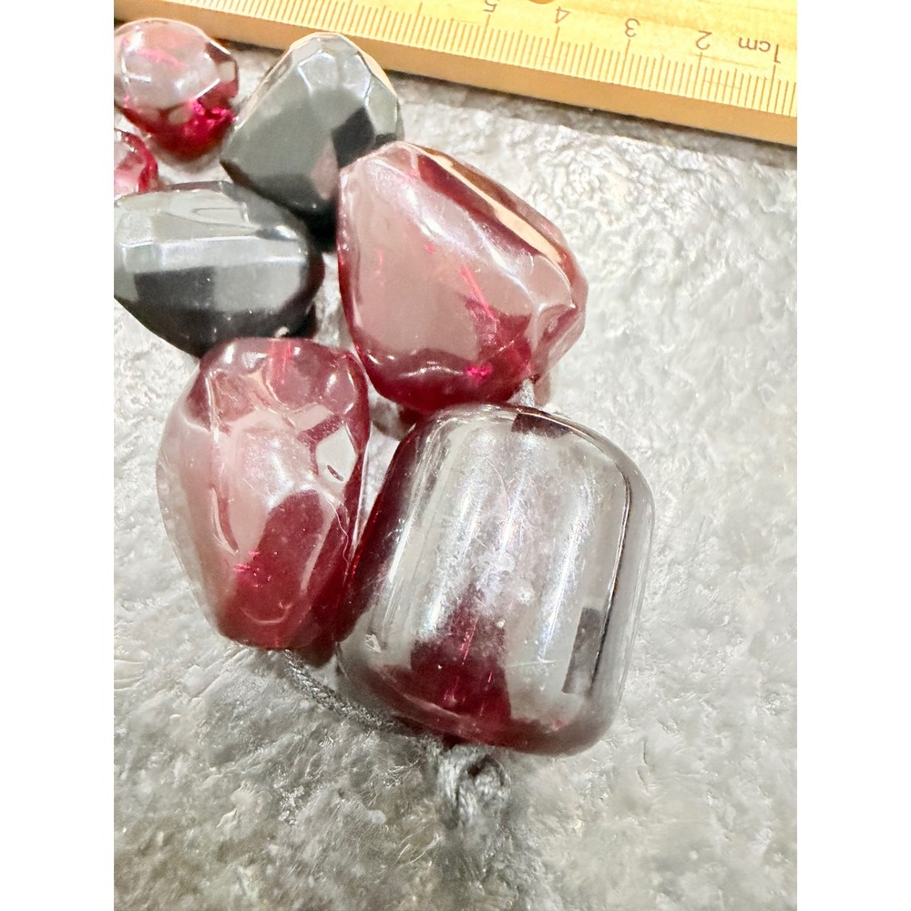 Vintage Chunky Ruby Red Glass Hematite Bead Statement Necklace Hand Knotted Boho - Picture 6 of 7